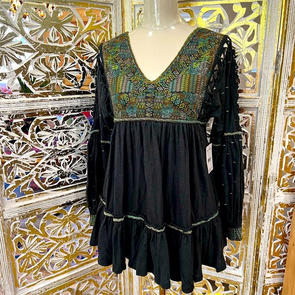 Free People Tops - NWT Free People tunic, XS